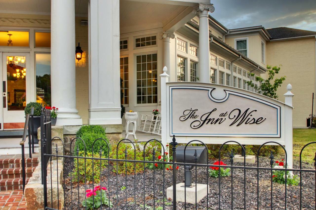 The Inn At Wise Экстерьер фото